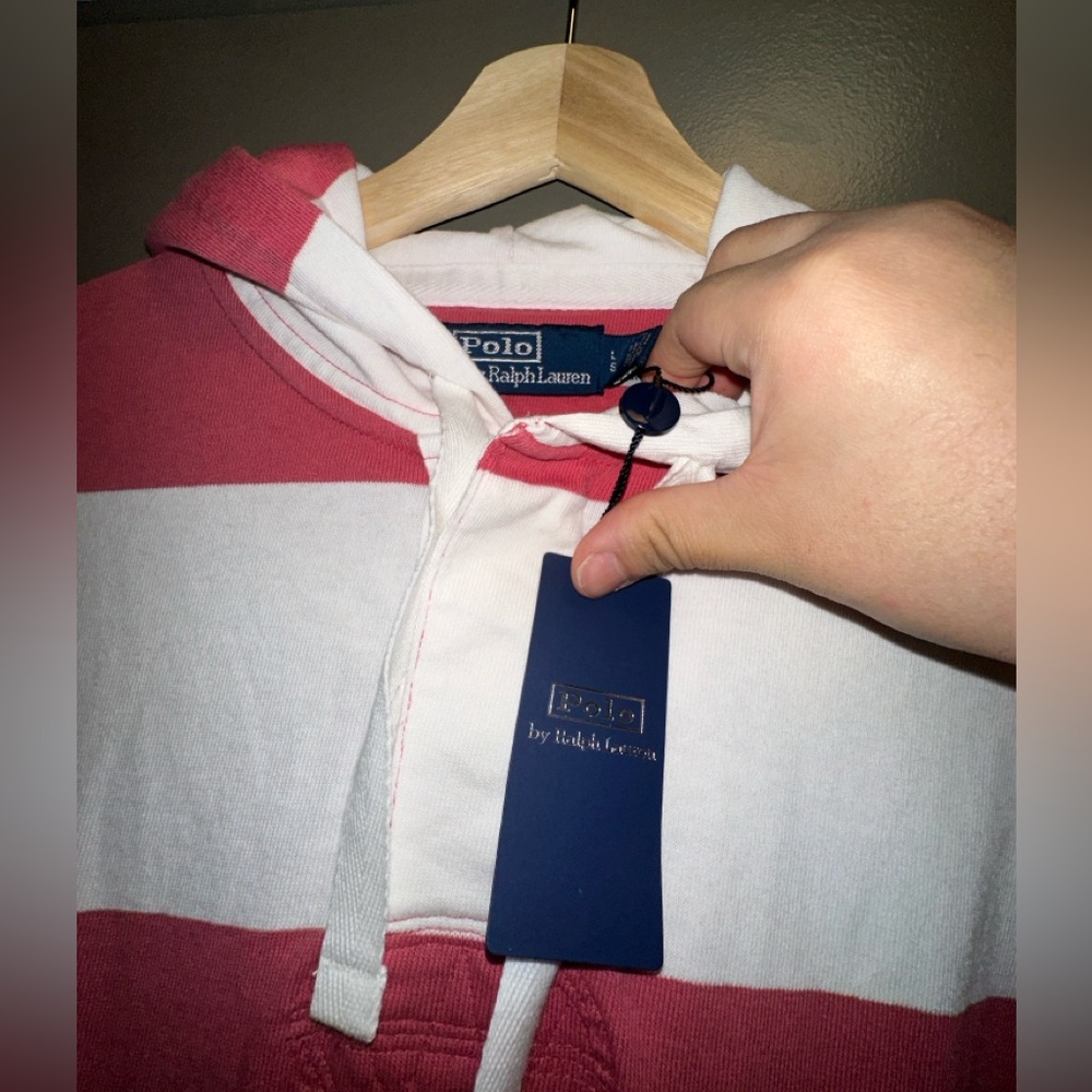 NWT STRIPED JERSEY HOODED RUGBY SHIRT
POLO RALPH LAUREN - Picture 5 of 5
